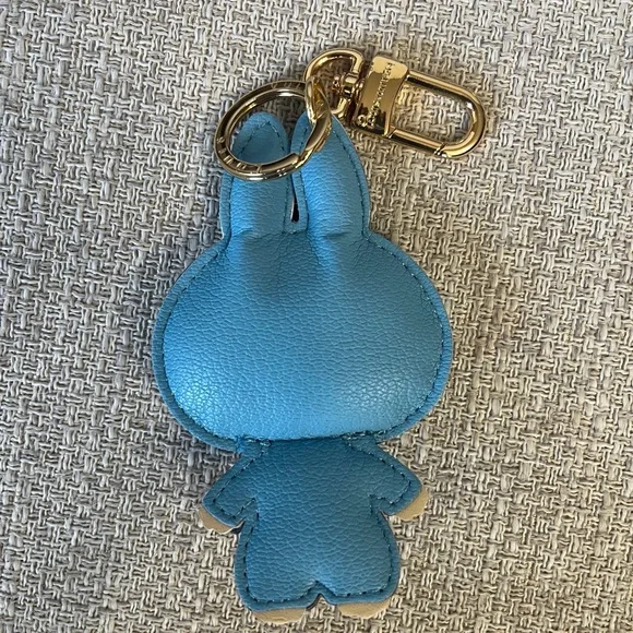 Labubu LV Keychain - Picture 2 of 4